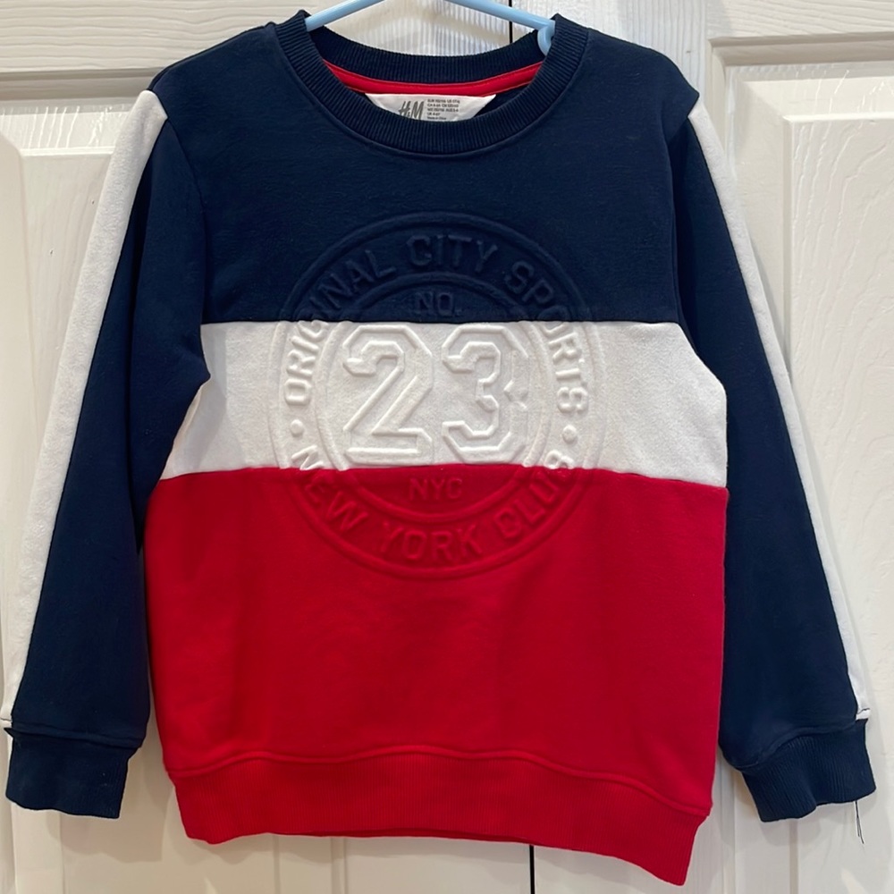 H&M sweater size 4-6